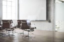 5 ways your employees can benefit from a bespoke sales training course